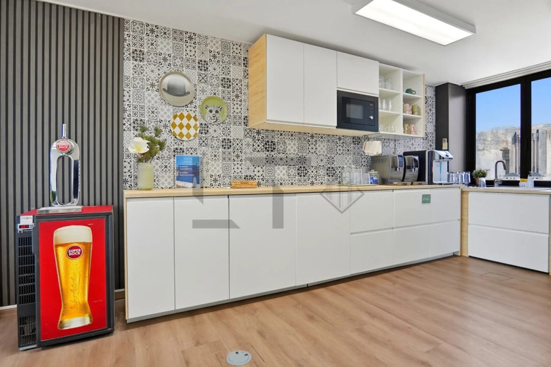 Escritório para Arrendamento em Avenidas Novas Foto 13