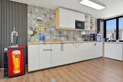 Escritório para Arrendamento em Avenidas Novas