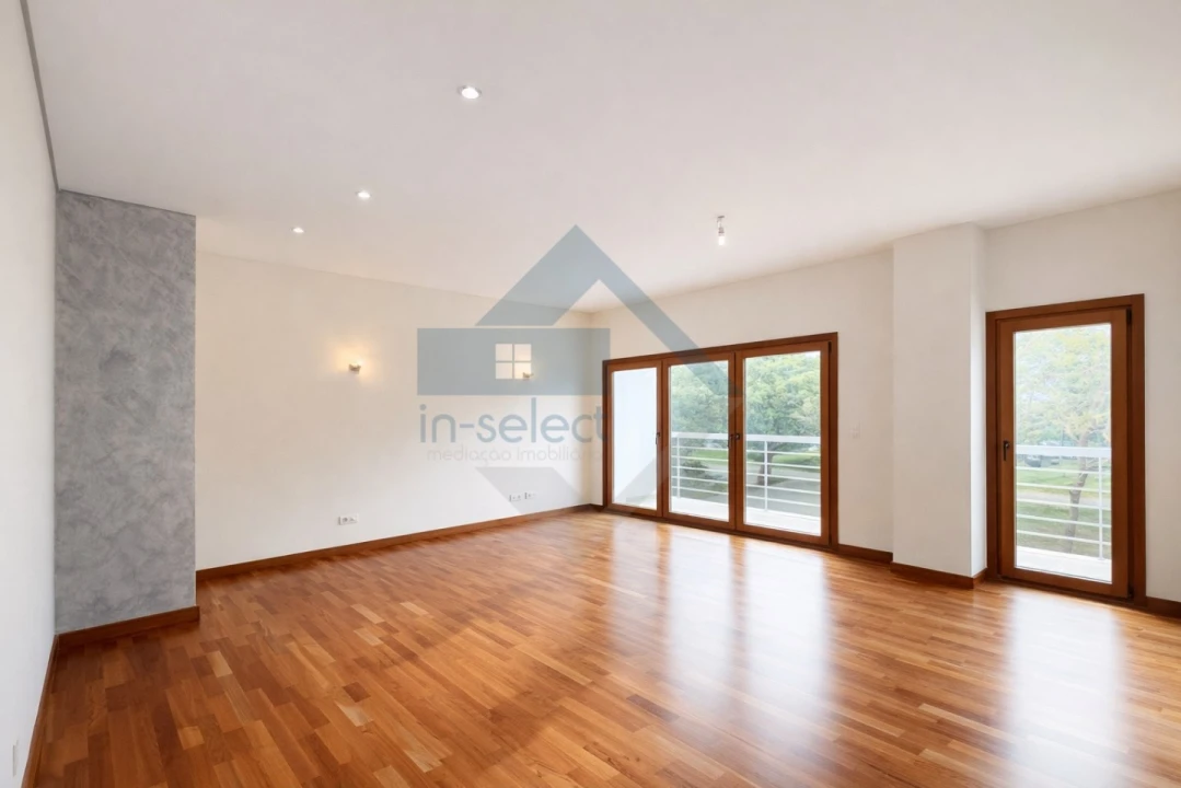 Apartamento T2 para Venda em Loule (São Clemente) Foto 1