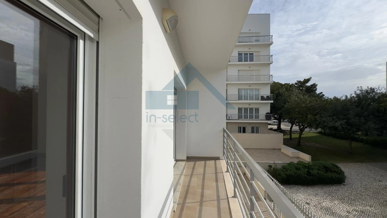 Apartamento T2 para Venda em Loule (São Clemente) Foto 4