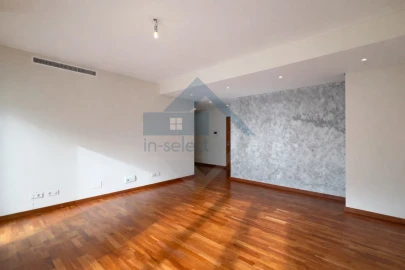 Apartamento T2 para Venda em Loule (São Clemente)