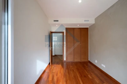 Apartamento T2 para Venda em Loule (São Clemente)