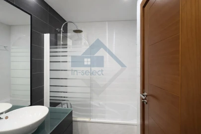 Apartamento T2 para Venda em Loule (São Clemente)