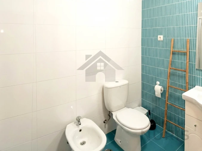 Apartamento T2 para Arrendamento em Portimão Foto 12