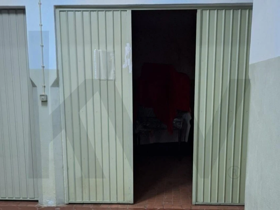 Garagem para Venda em Laranjeiro e Feijó Foto 4