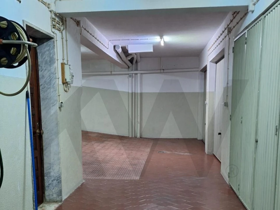 Garagem para Venda em Laranjeiro e Feijó Foto 5