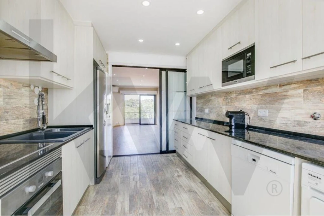 Apartamento T4 para Venda em Cascais e Estoril Foto 5