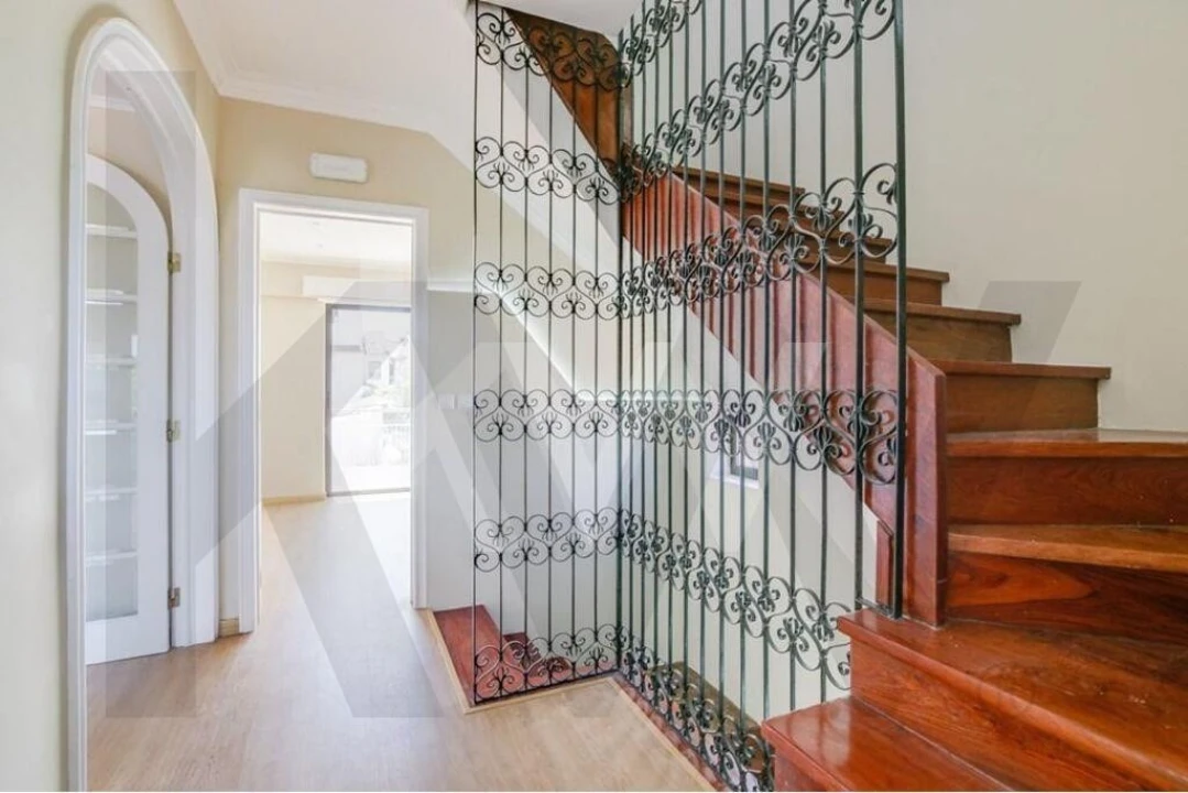 Apartamento T4 para Venda em Cascais e Estoril Foto 9