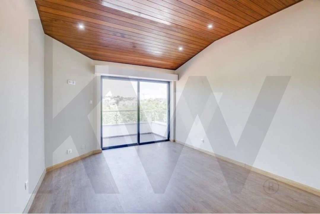 Apartamento T4 para Venda em Cascais e Estoril Foto 15