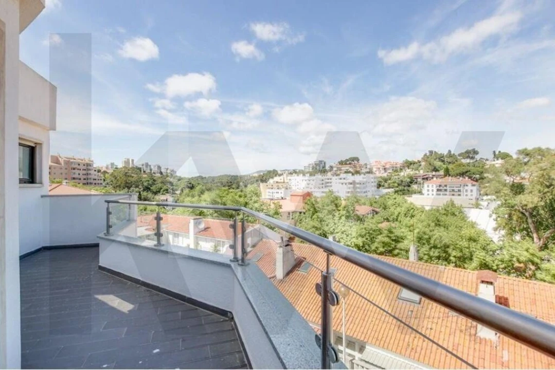 Apartamento T4 para Venda em Cascais e Estoril Foto 17