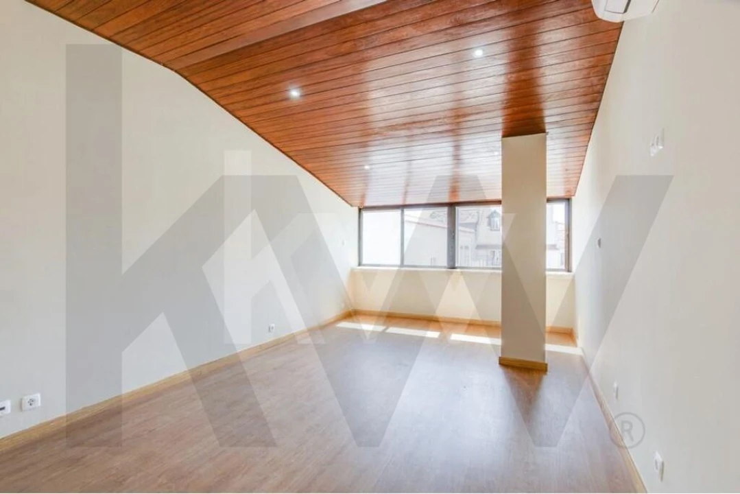 Apartamento T4 para Venda em Cascais e Estoril Foto 20