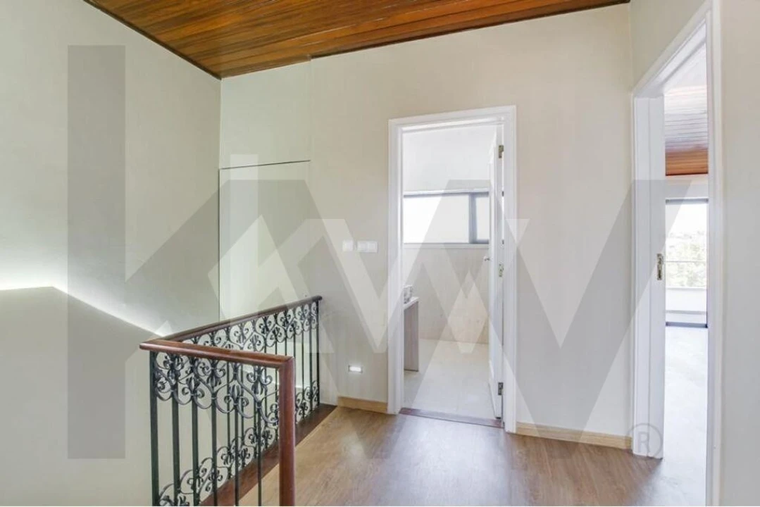 Apartamento T4 para Venda em Cascais e Estoril Foto 13