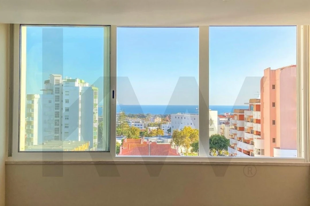 Apartamento T4 para Venda em Cascais e Estoril Foto 1