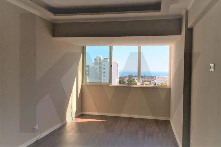 Apartamento T4 para Venda em Cascais e Estoril Foto 13