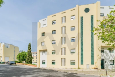 Apartamento T1 para Venda em Olivais