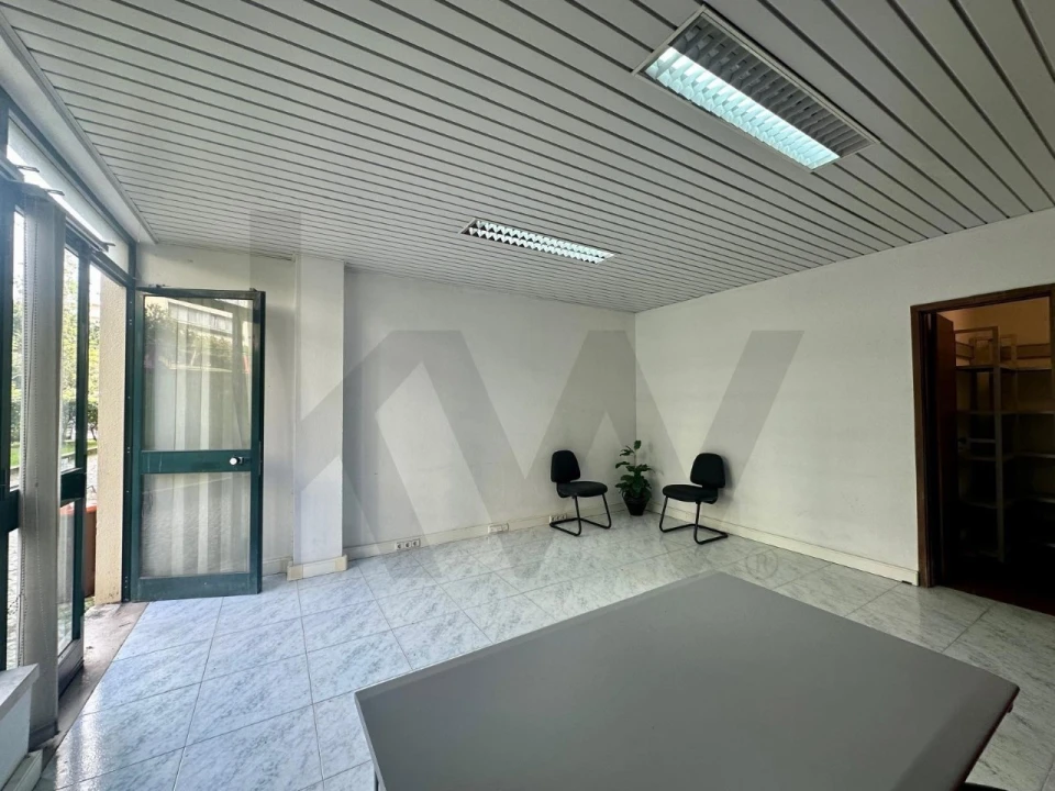 Loja para Arrendamento em Oeiras e São Julião da Barra, Paço de Arcos e Caxias Foto 3