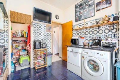 Apartamento T2 para Venda em Agualva e Mira-Sintra