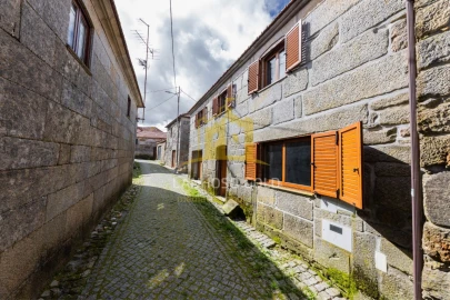 Moradia T4 para Venda em Salto