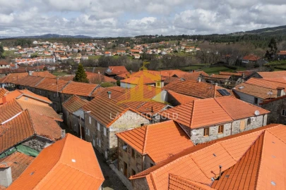 Moradia T4 para Venda em Salto