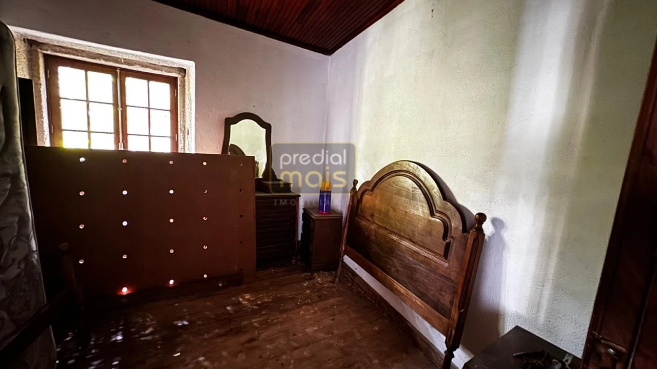 Moradia T6 para Venda em Landim Foto 18