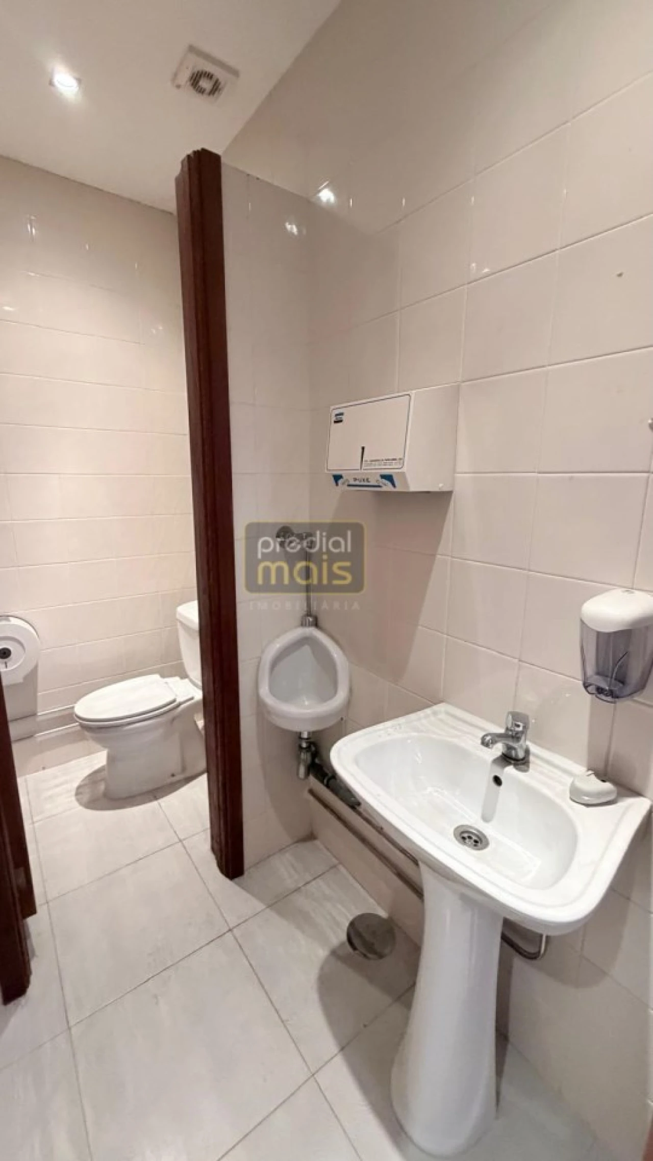 Armazém para Arrendamento em Santo Tirso, Couto (Santa Cristina e São Miguel) e Burgães Foto 8