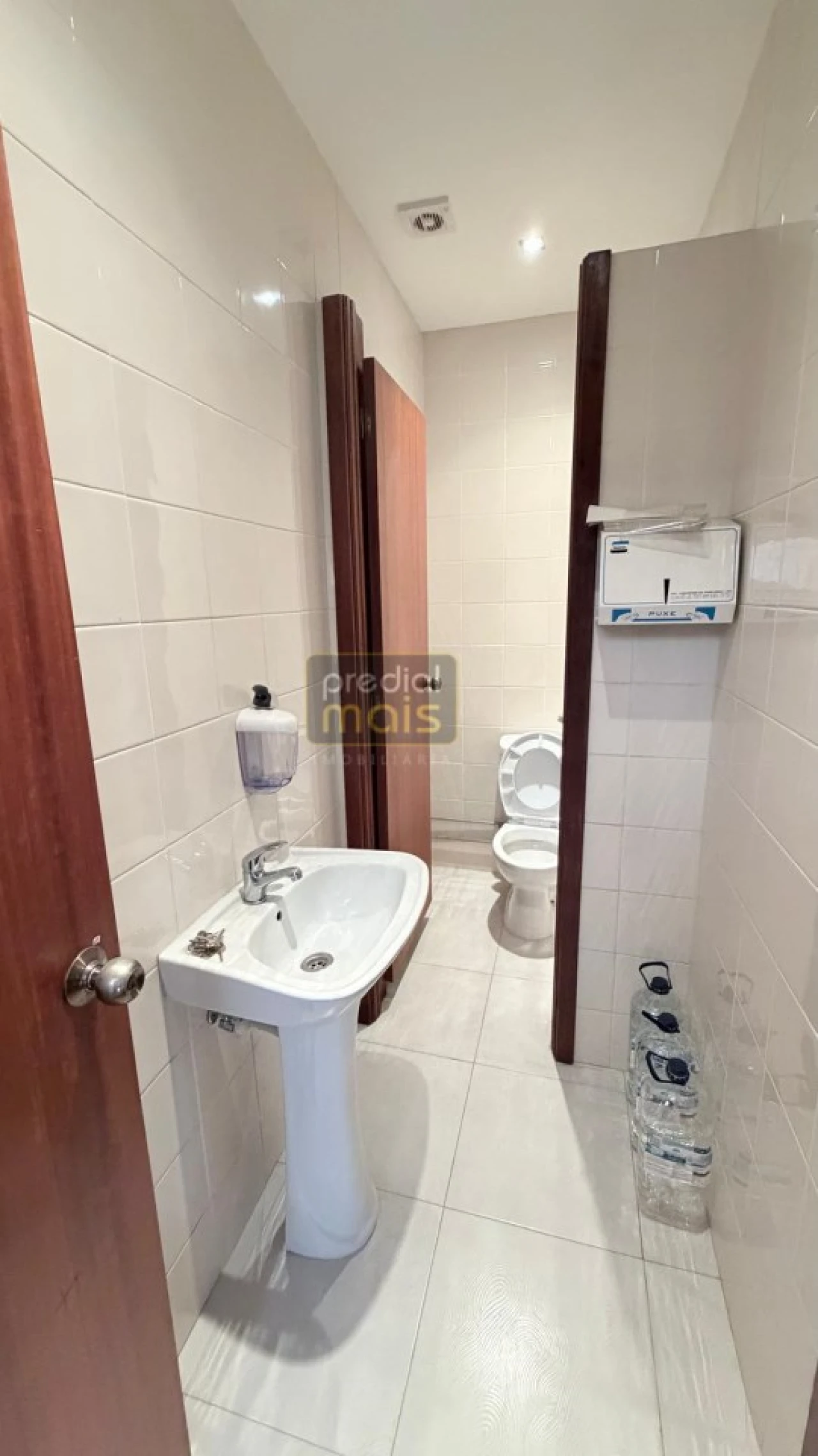 Armazém para Arrendamento em Santo Tirso, Couto (Santa Cristina e São Miguel) e Burgães Foto 14