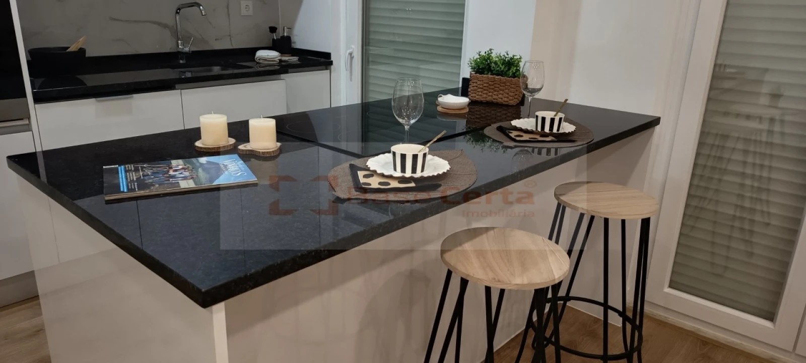 Apartamento T3 para Venda em Benfica Foto 1