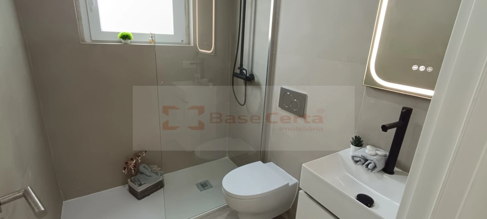 Apartamento T3 para Venda em Benfica Foto 7