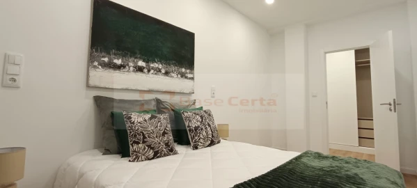 Apartamento T3 para Venda em Benfica