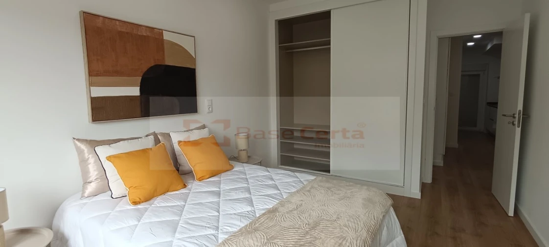 Apartamento T3 para Venda em Benfica Foto 17
