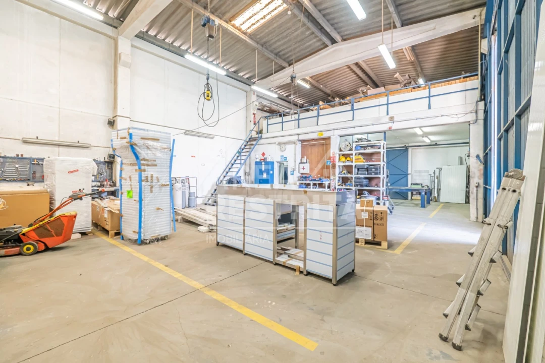 Negócio para Venda em Atalaia e Alto Estanqueiro-Jardia Foto 12