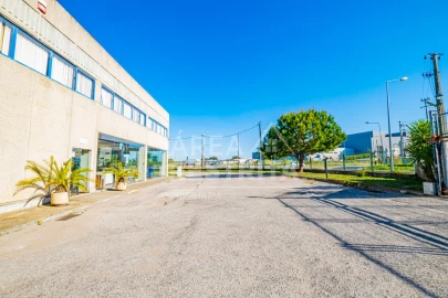 Negócio para Venda em Atalaia e Alto Estanqueiro-Jardia