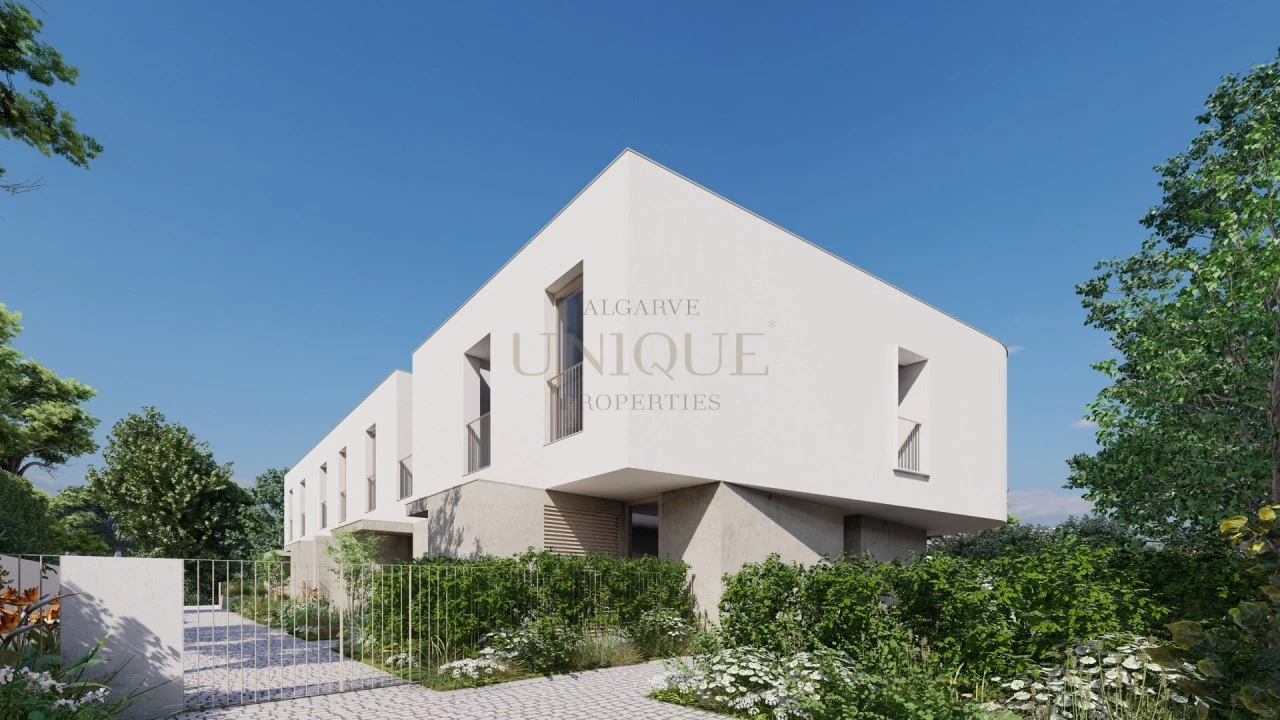 Moradia T3 para Venda em Lagos (São Sebastião e Santa Maria) Foto 3