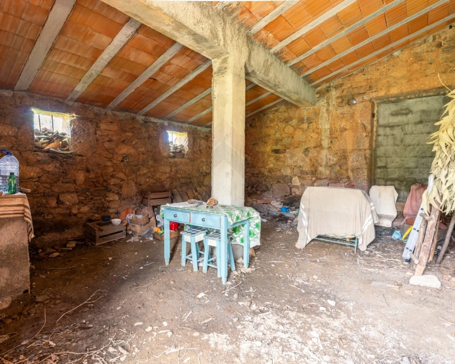 Moradia T2 para Venda em Unhais da Serra Foto 4