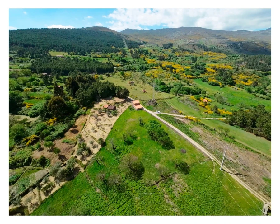 Moradia T2 para Venda em Unhais da Serra Foto 24