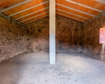 Moradia T2 para Venda em Unhais da Serra