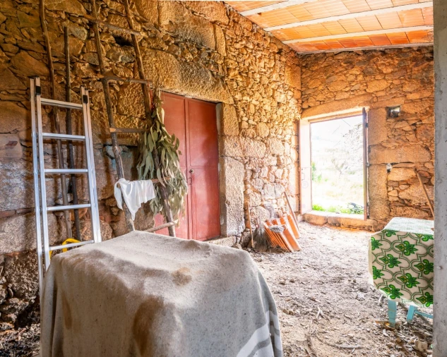 Moradia T2 para Venda em Unhais da Serra Foto 6