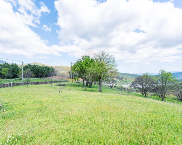 Moradia T2 para Venda em Unhais da Serra Foto 13