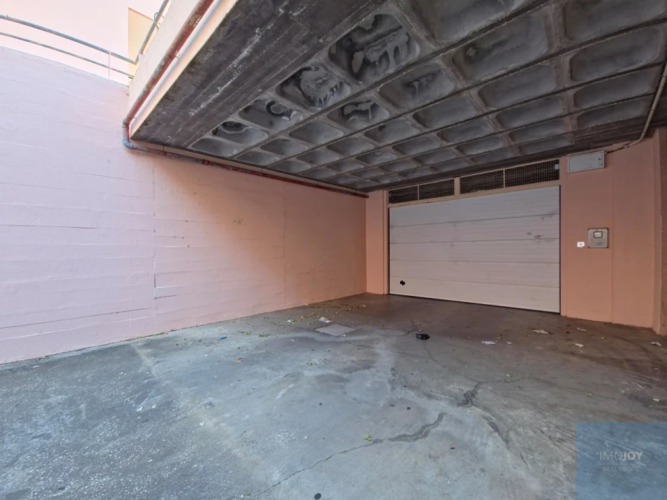 Garagem para Venda em Carcavelos e Parede Foto 7