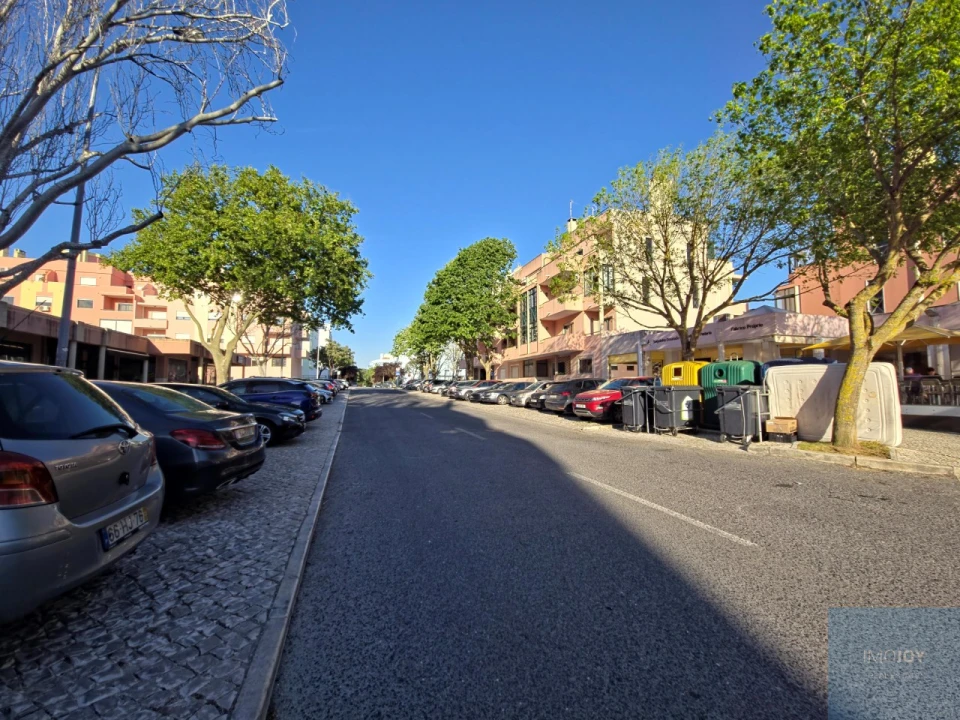 Garagem para Venda em Carcavelos e Parede Foto 13