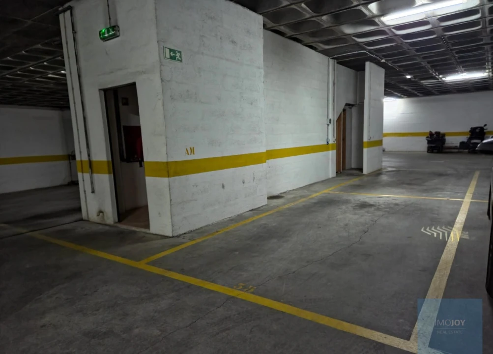 Garagem para Venda em Carcavelos e Parede Foto 4