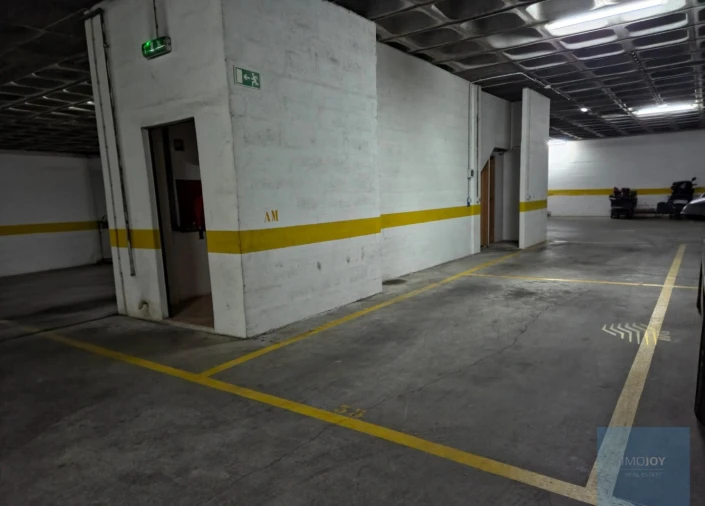 Garagem para Venda em Carcavelos e Parede Foto 4