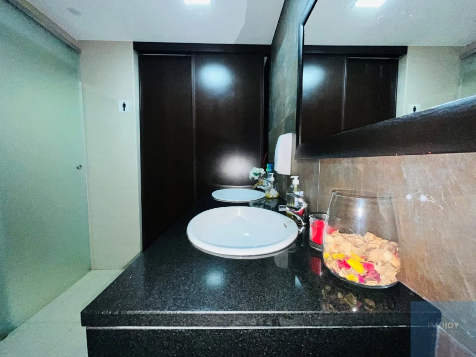 Loja para Arrendamento em Santo António Foto 24