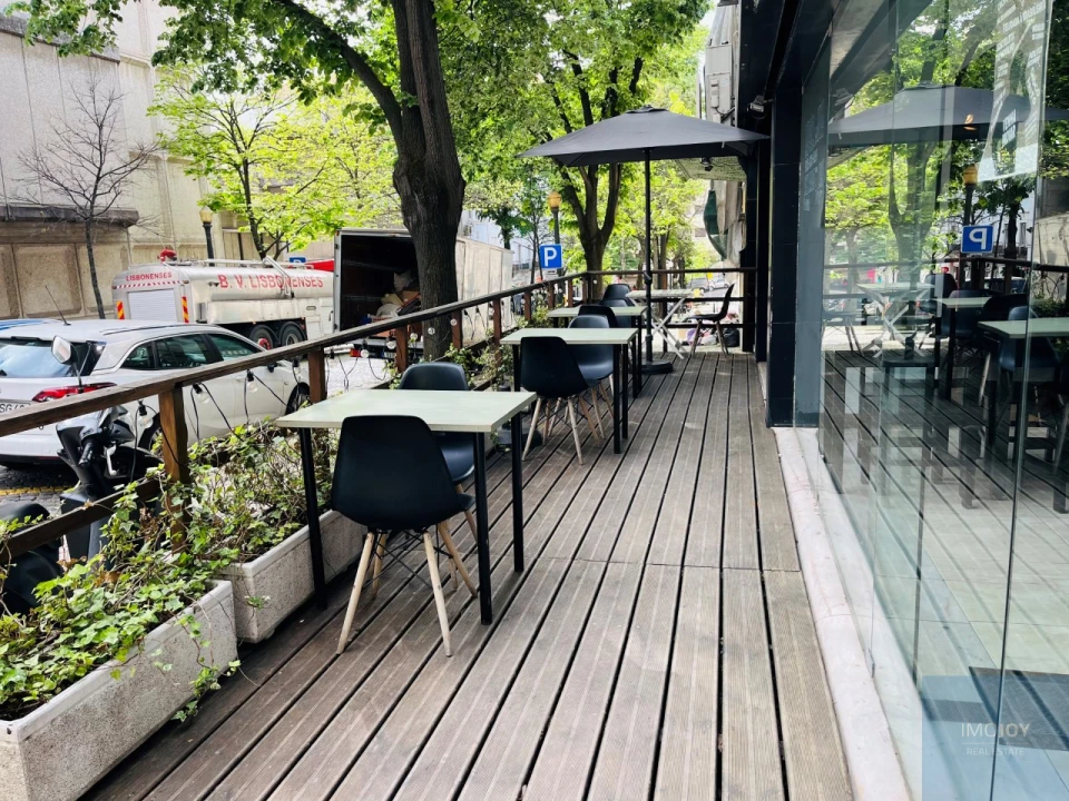 Loja para Arrendamento em Santo António Foto 27