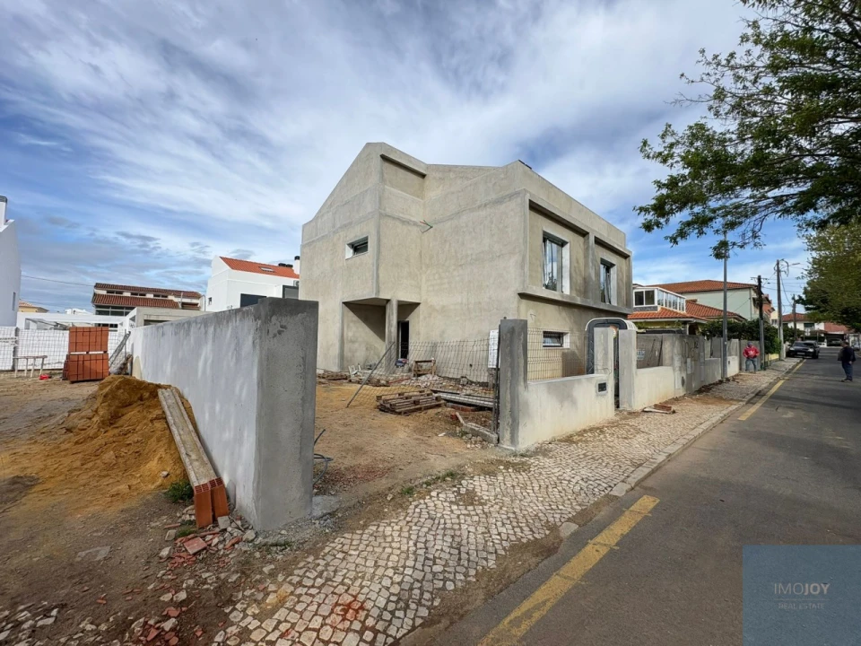 Moradia T3 para Venda em São Domingos de Rana Foto 2