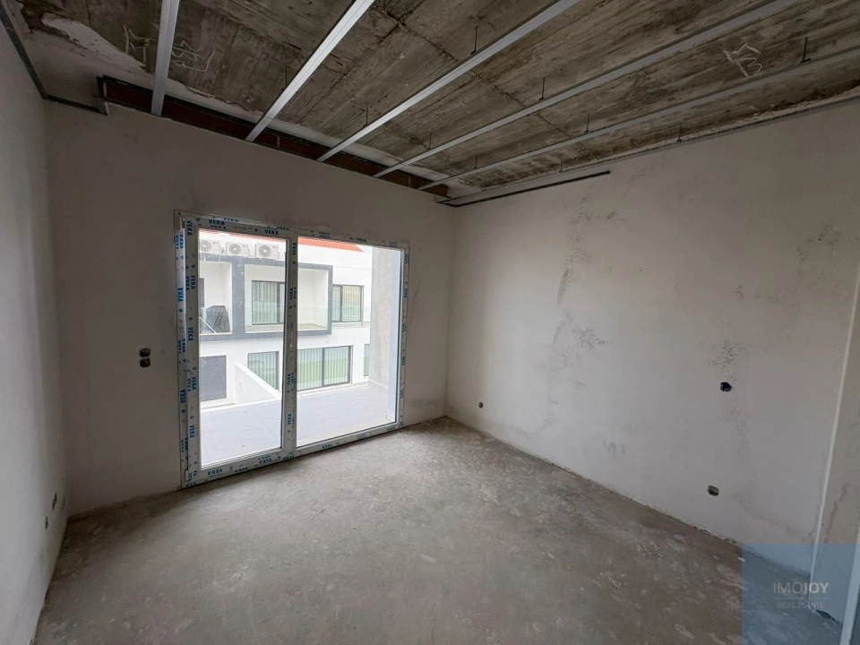 Moradia T3 para Venda em São Domingos de Rana Foto 10