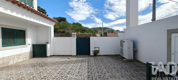 Moradia para Venda em Penha Garcia