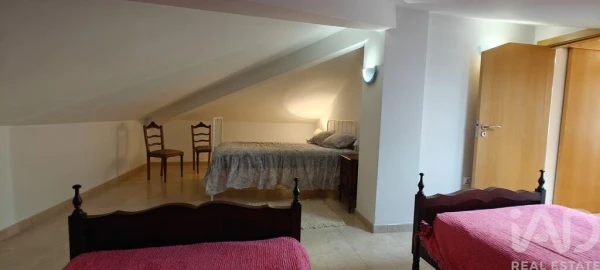 Moradia para Venda em Penha Garcia