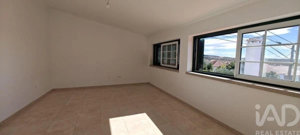 Moradia para Venda em Penha Garcia