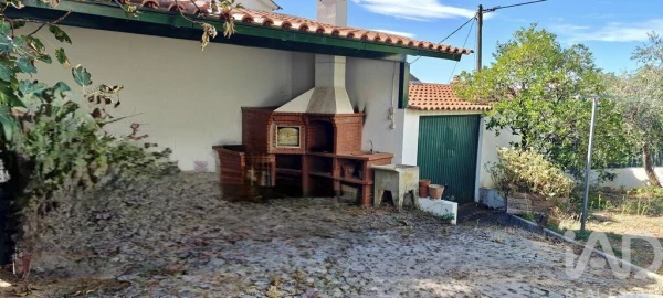 Moradia para Venda em Penha Garcia